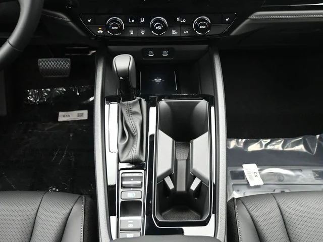 New 2026 Crystal Black Pearl Honda EX-L Hybrid image 26