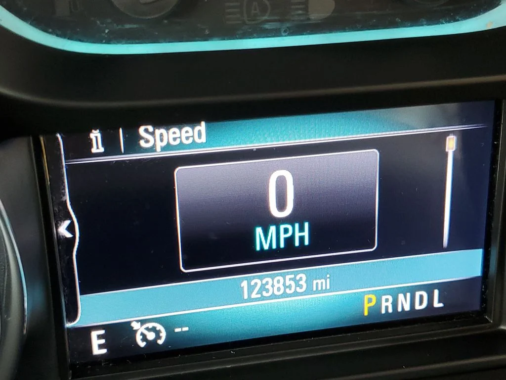 Used 2018 Purple Buick Preferred image 13