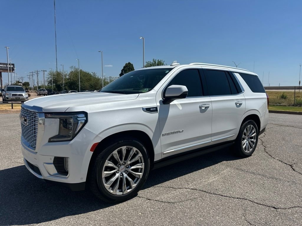 Used 2024 White Frost Tricoat GMC Denali image 1