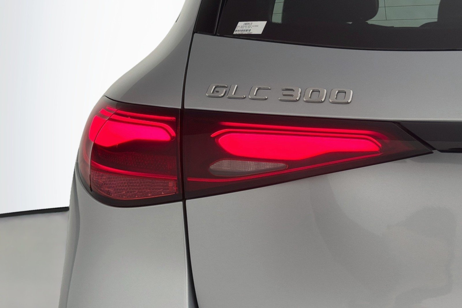 New 2026 Cirrus Silver Metallic Mercedes-Benz GLC 300 SUV image 16