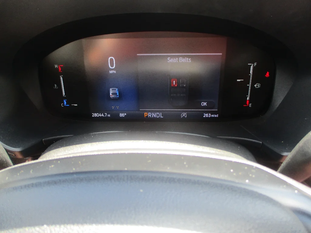 Used 2025 Agate Black Metallic Ford Active image 13