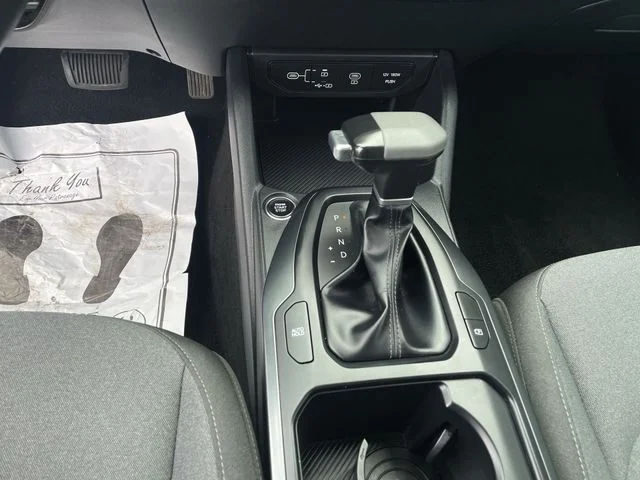 2025 Kia K4 LXS - Photo 26