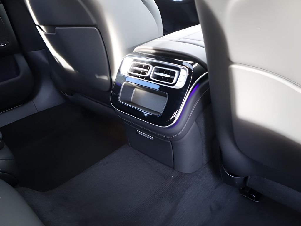 New 2026 Obsidian Black Metallic Mercedes-Benz S 500 image 22