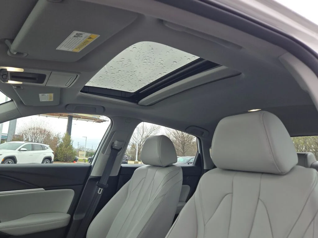 2025 Acura Integra Base - Photo 23