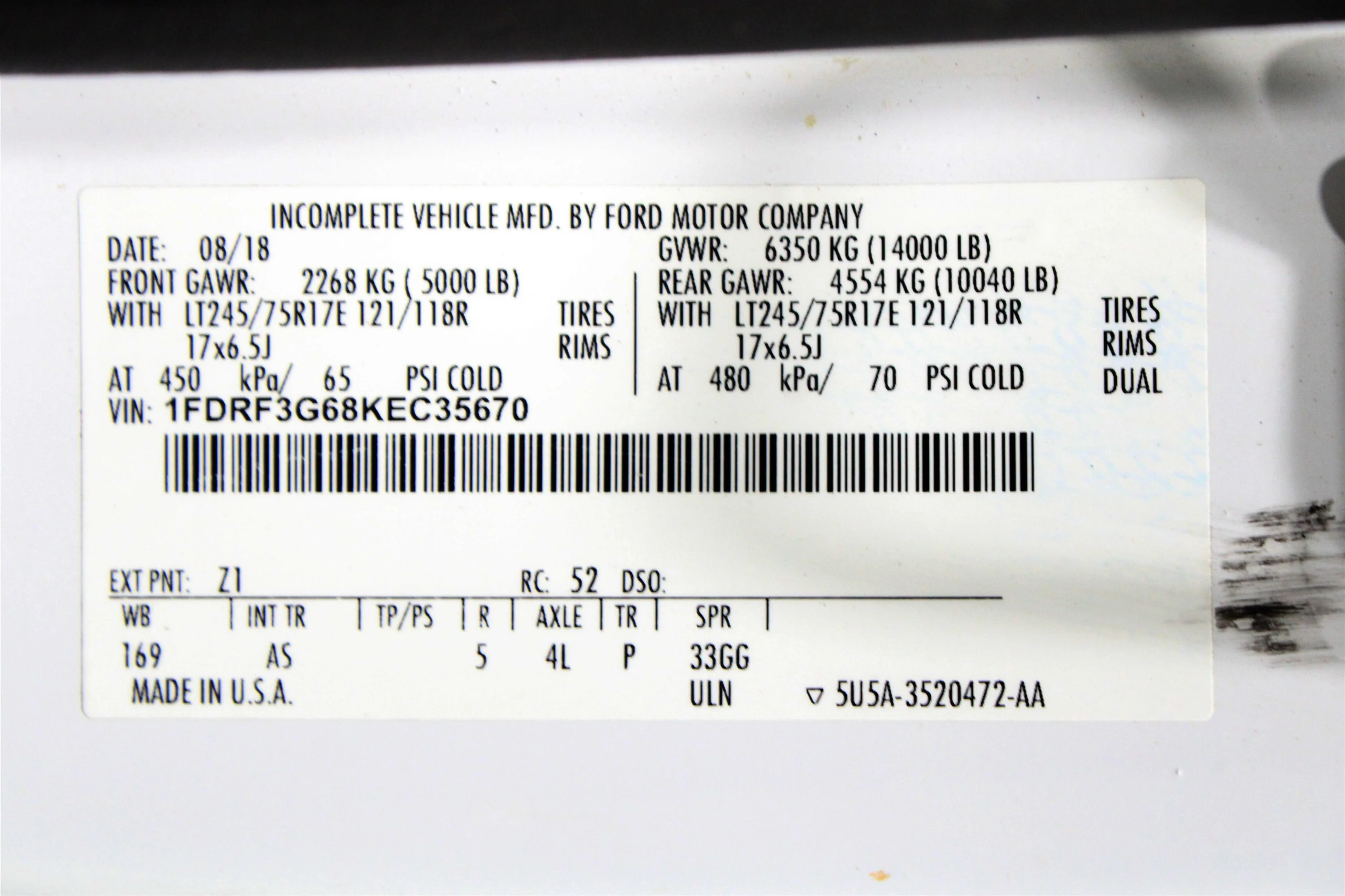 2019 Ford F-350 Super Duty Chassis Cab XL - Photo 31