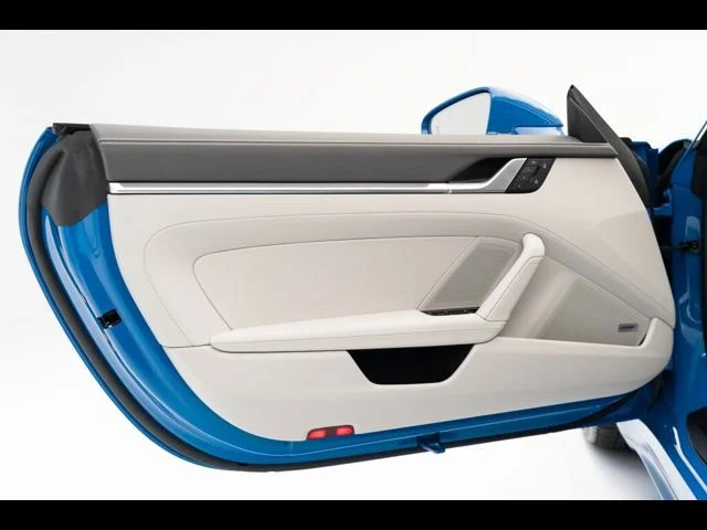 Certified Used 2025  Porsche Carrera image 43