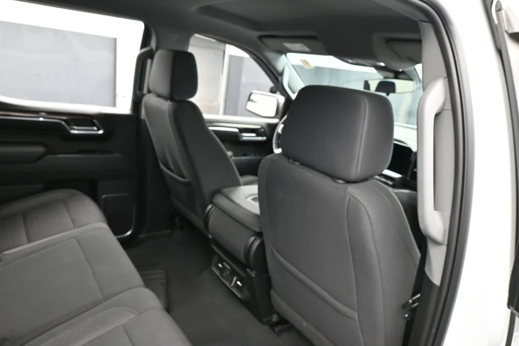 Used 2022 Summit White Chevrolet LT image 42