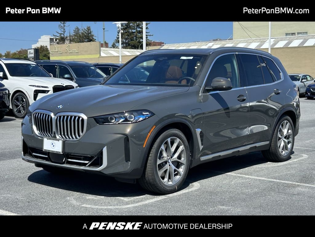 2026 BMW X5 xDrive50e's photo