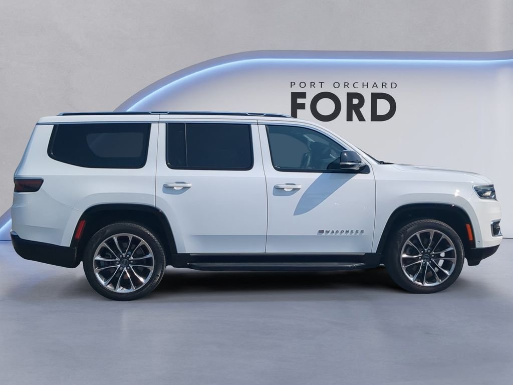 Used 2023 White Jeep Series II image 8