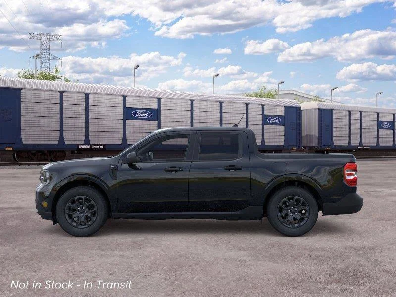 New 2026 Shadow Black Ford XLT image 4