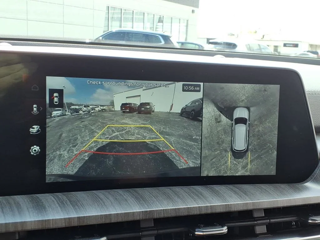 2025 Kia Telluride SX - Photo 16
