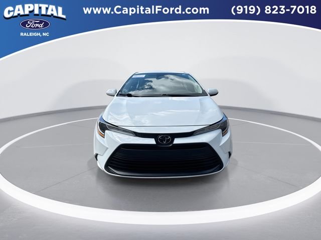 Used 2024 White Toyota LE image 3
