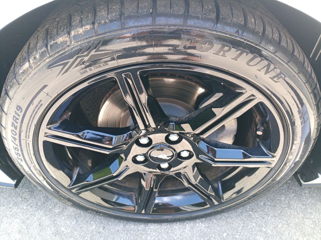 Used 2018 White Ford EcoBoost Premium image 25