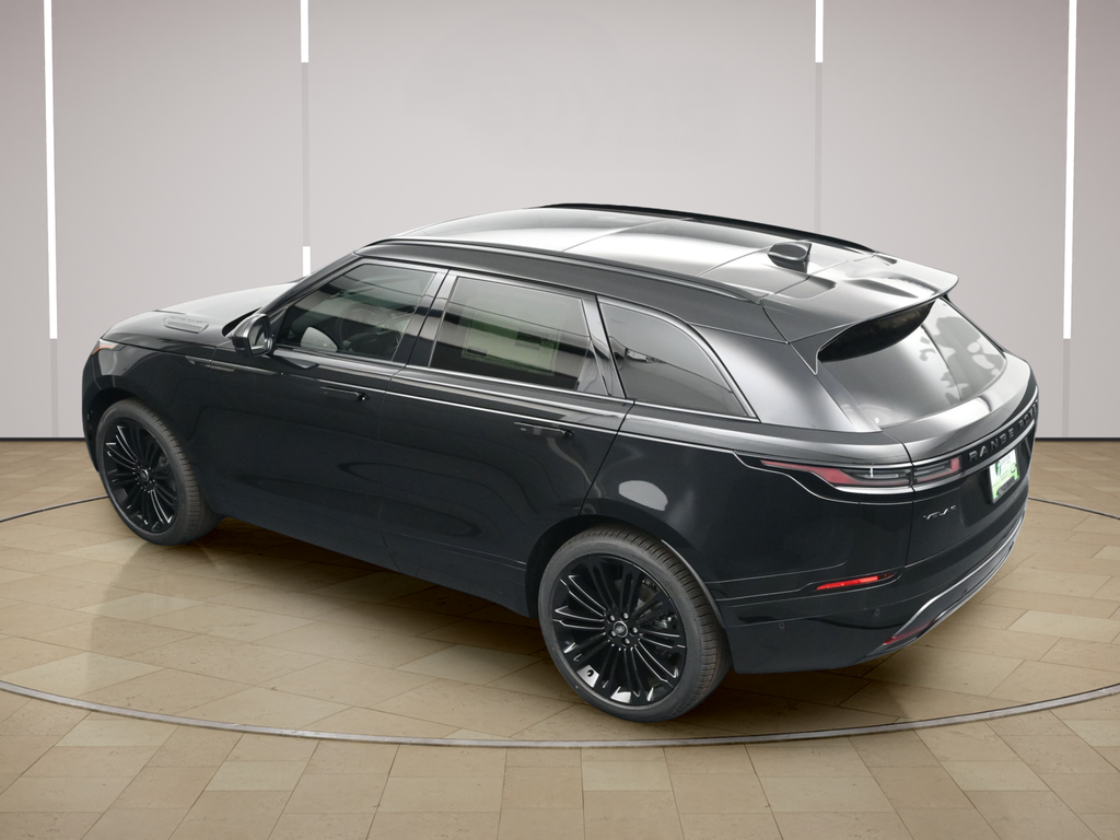 Certified Used 2026 Black Land Rover Dynamic SE image 32