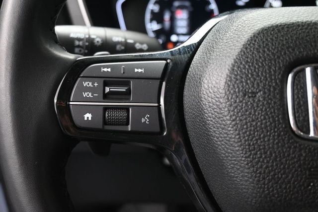 Used 2023 Gray Honda Touring image 7