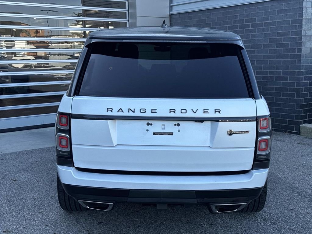 Used 2019 SVO PALETTE WHITE Land Rover SVAutobiography image 5