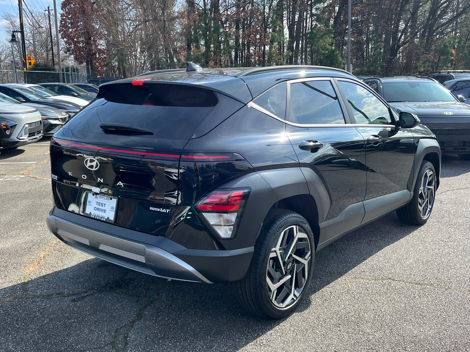 New 2026 Abyss Black Pearl Hyundai SEL Premium image 5