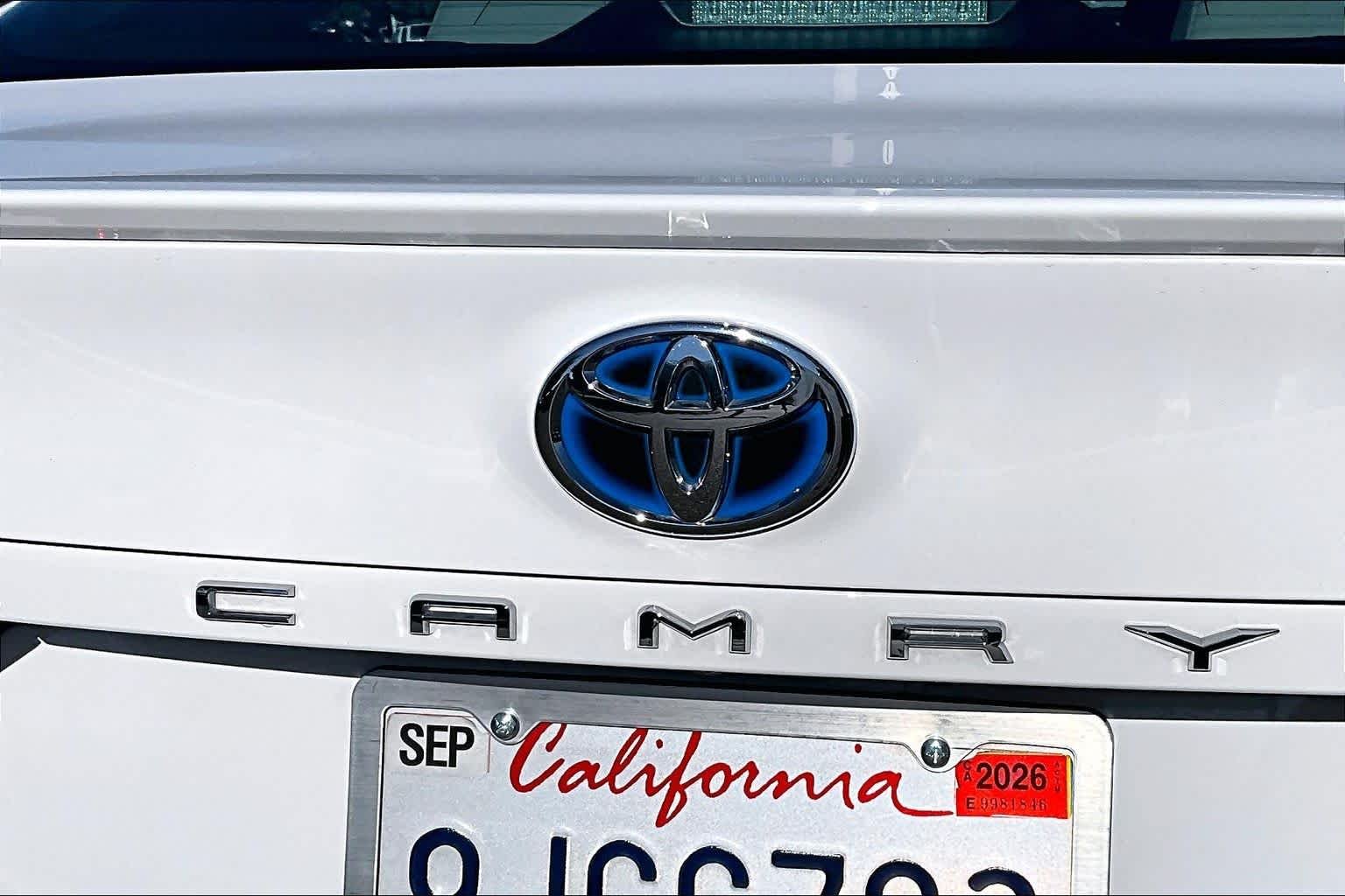 Certified Used 2024 Ice Cap Toyota Hybrid SE image 30