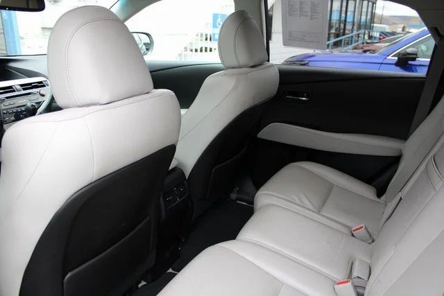 Used 2015 Gray Lexus 450h image 14