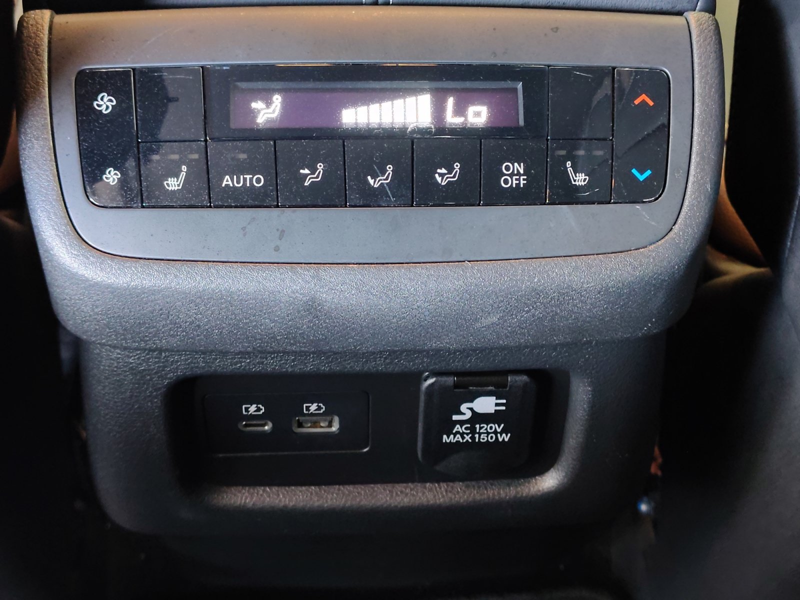 Used 2024 Obsidian Green Pearl Nissan Platinum image 36