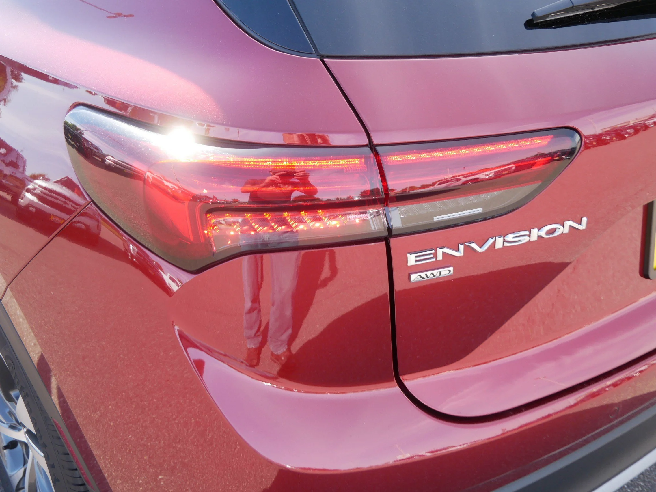 2023 Buick Envision Essence - Photo 17