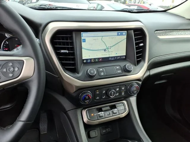 2023 GMC Acadia Denali - Photo 8