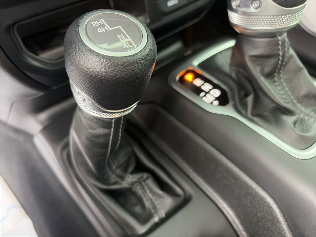 Used 2024 White Jeep Sport image 27