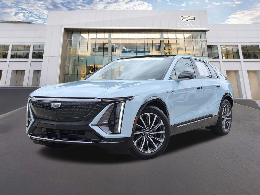 2024 Cadillac LYRIQ Sport 1