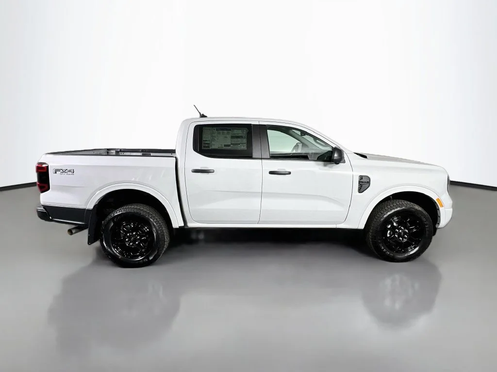 New 2026 Avalanche Ford XLT image 17