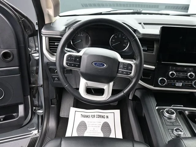 Used 2024 Silver Ford XLT image 16