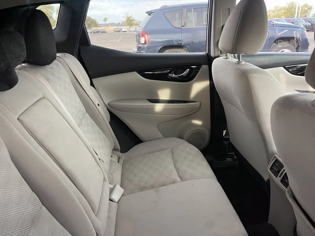 Used 2021 Pearl White Tricoat Nissan SV image 5