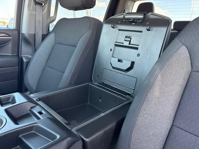 2024 Chevrolet Silverado 1500 LT - Photo 30