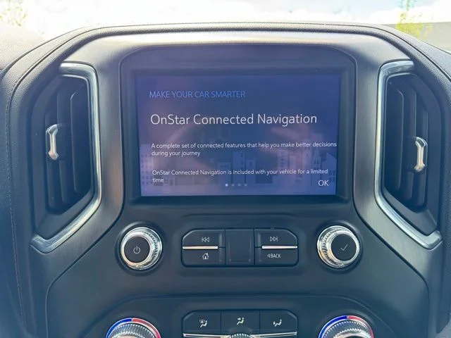 Certified Used 2020 Blue GMC AT4 image 32