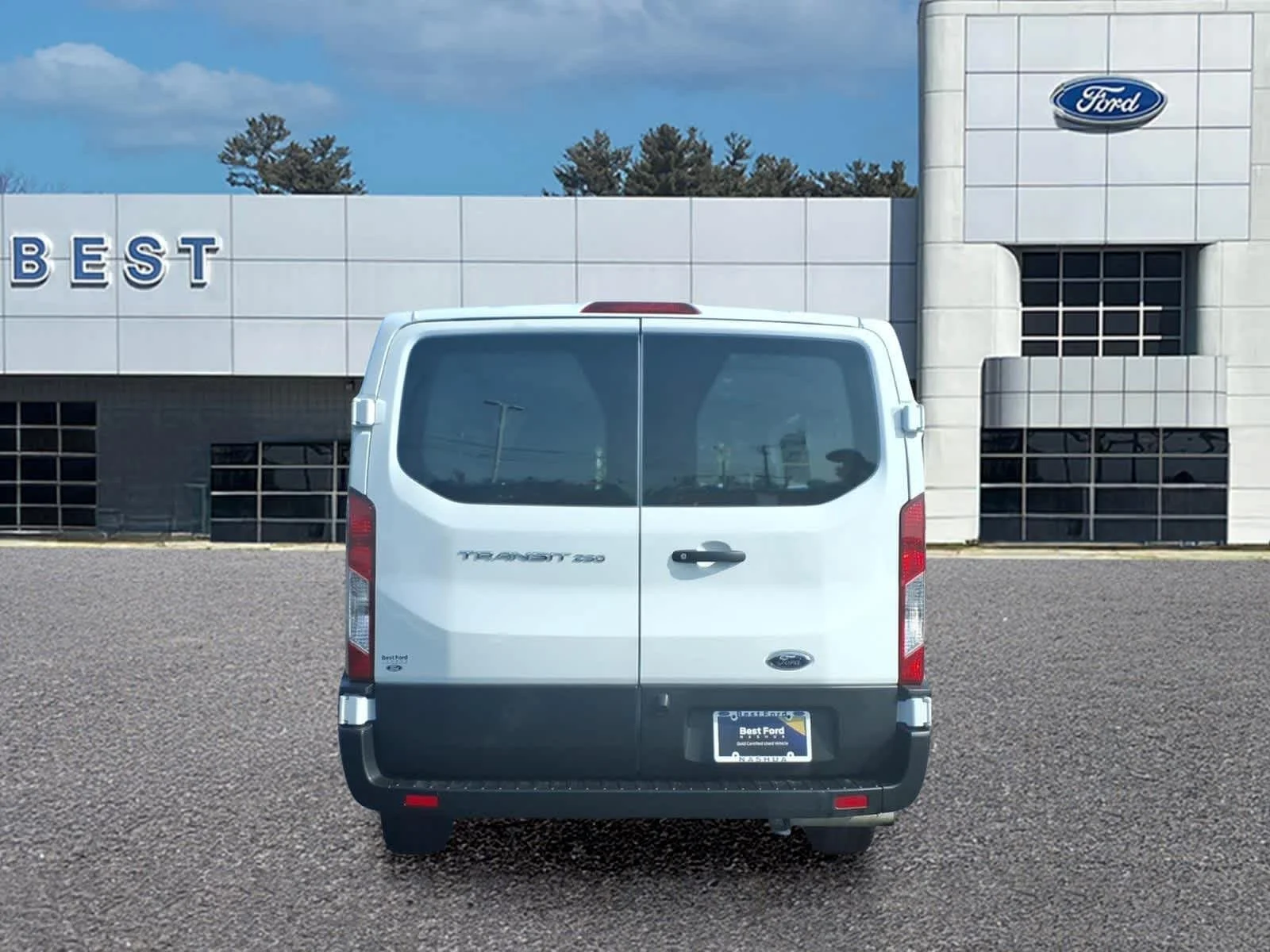 Used 2025 Oxford White Ford  image 5