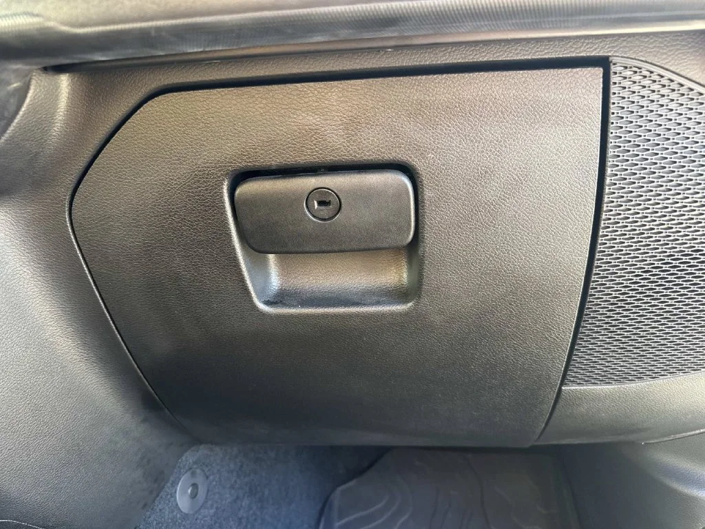 Used 2023 White Jeep Rubicon image 27