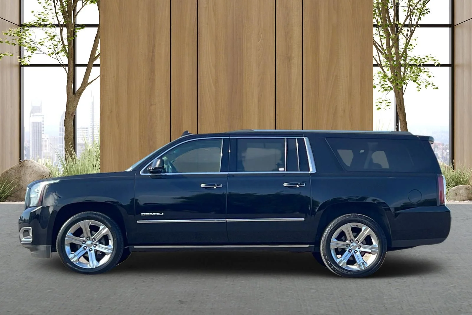 Used 2019 Black GMC Denali image 7