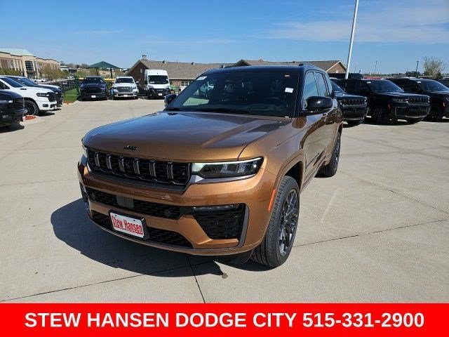 2026 Jeep Grand Cherokee Summit