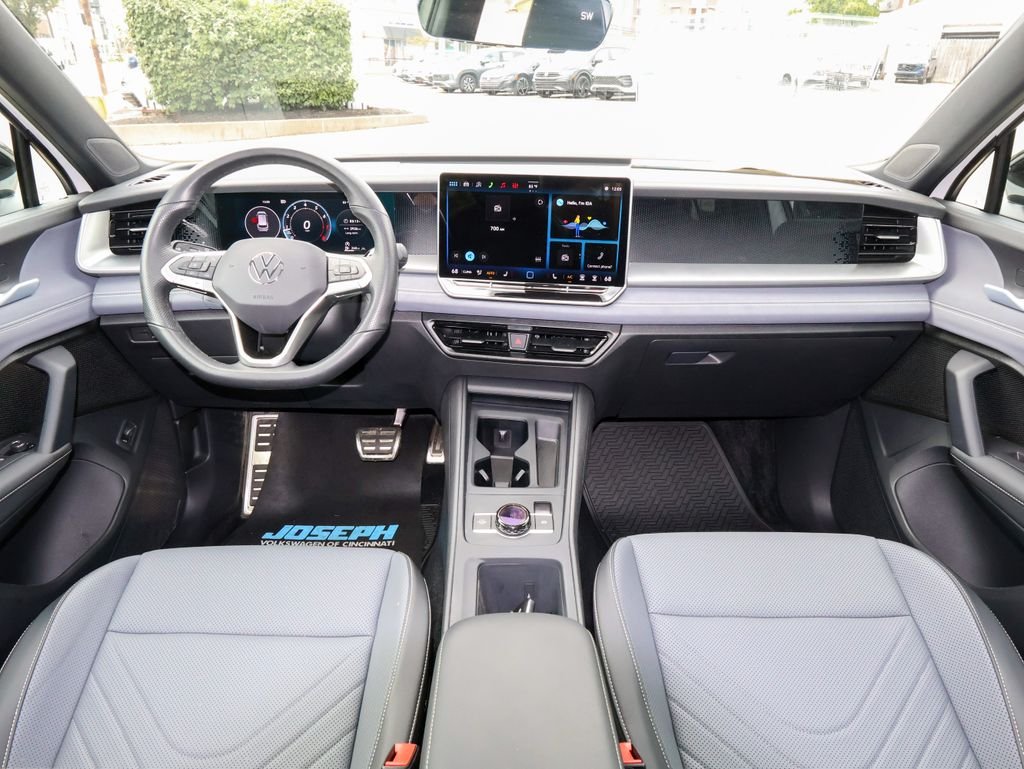 New 2026 White Volkswagen 2.0T SE R-Line Black image 16