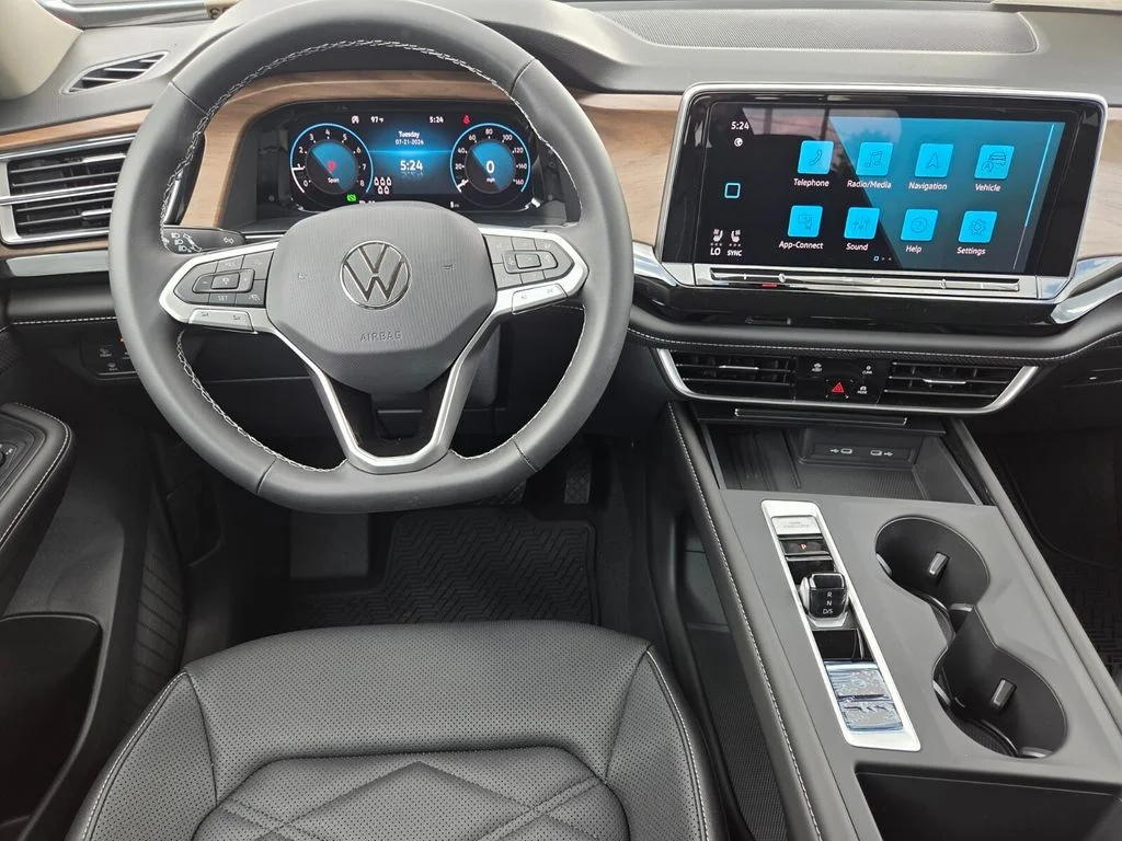 New 2026 Silver Volkswagen 2.0T SE image 22