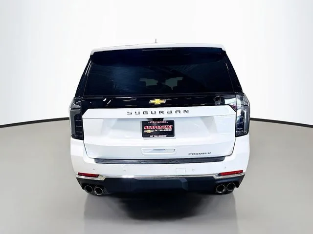 2025 Chevrolet Suburban Premier - Photo 9
