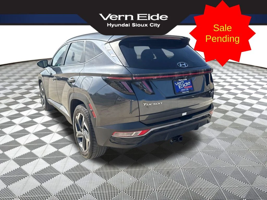 Used 2024 Gray Hyundai SEL image 3