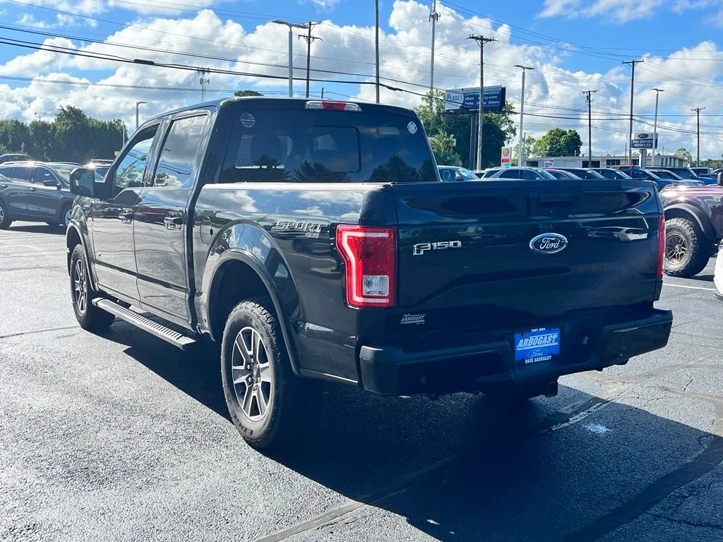 Used 2017 Black Ford XLT image 6