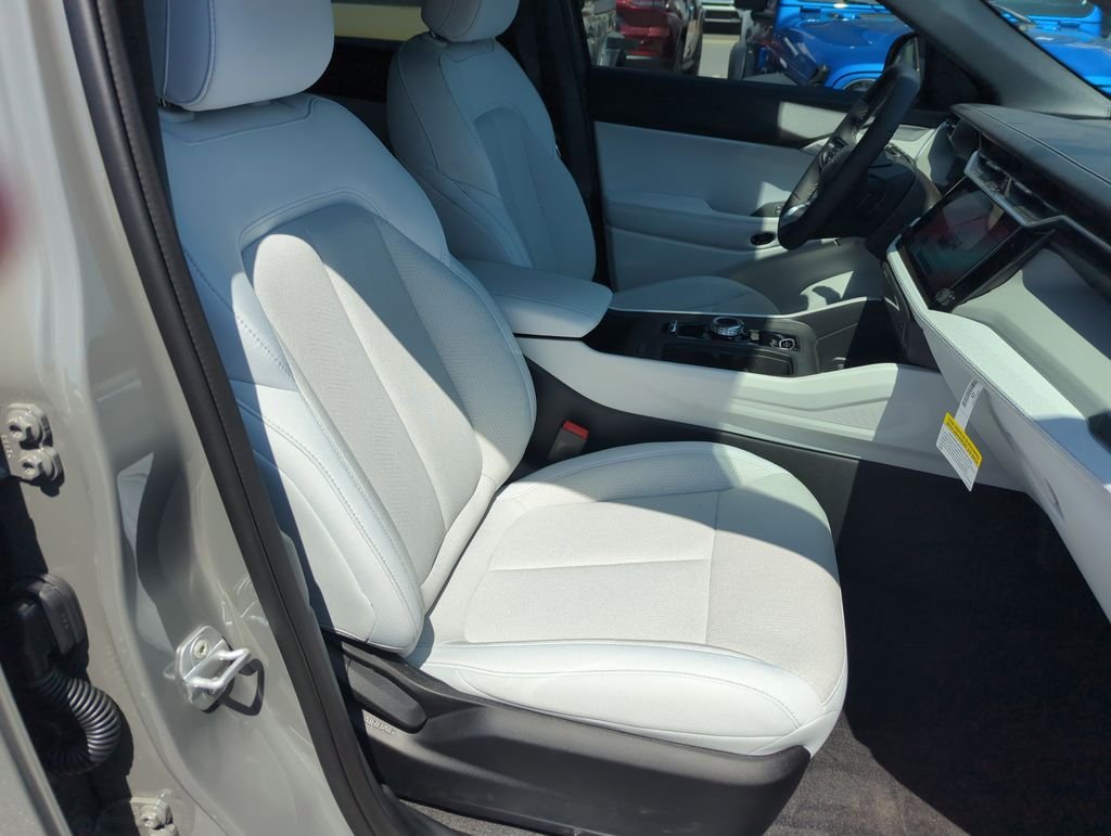 New 2026 Sting-Gray Clearcoat Jeep Laredo image 34