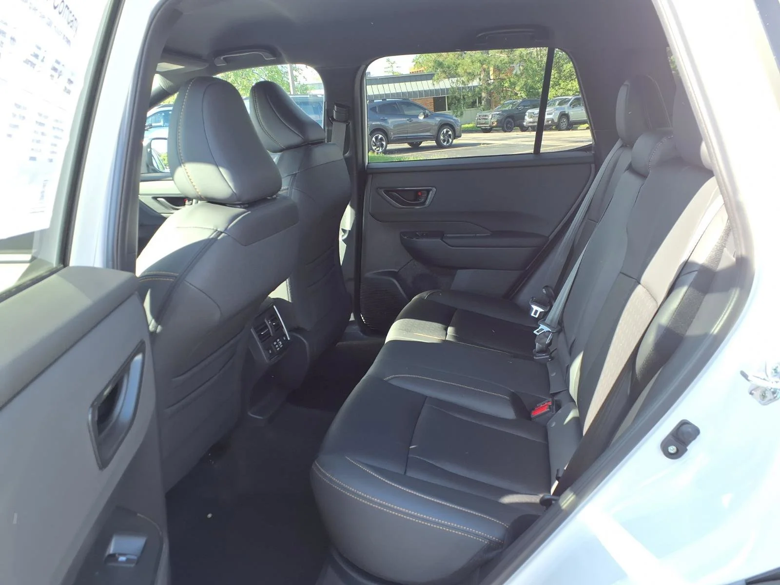 New 2026 CRYSTAL WHITE PEARL Subaru Wilderness image 15