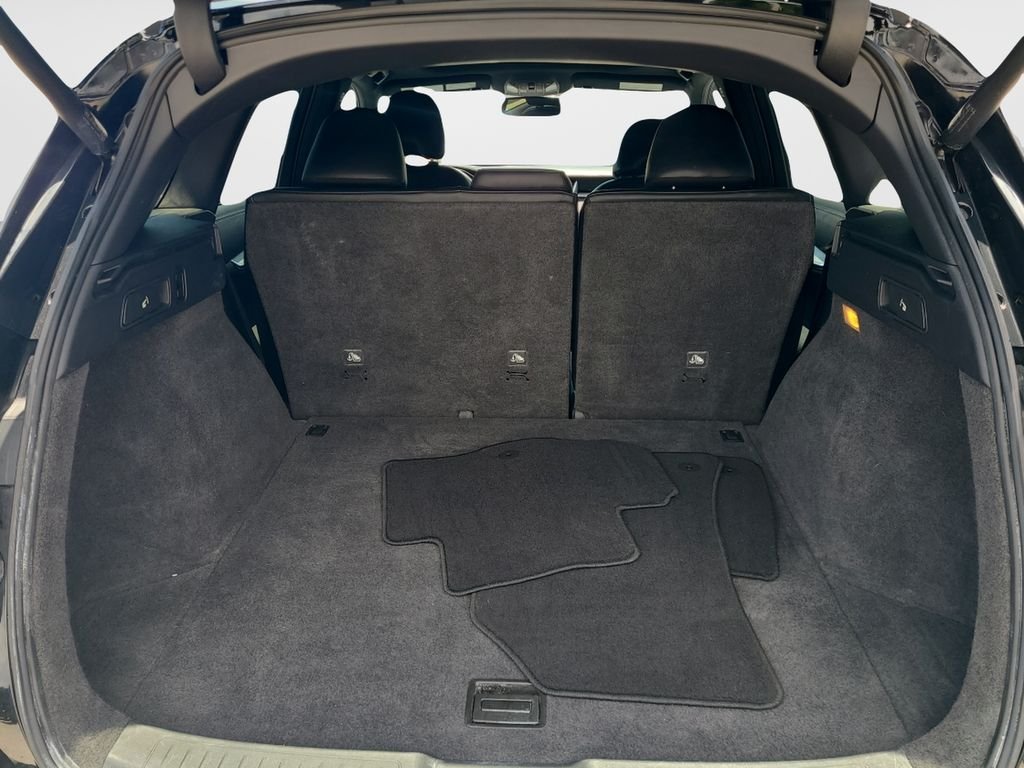 Used 2021 Black INFINITI LUXE image 9