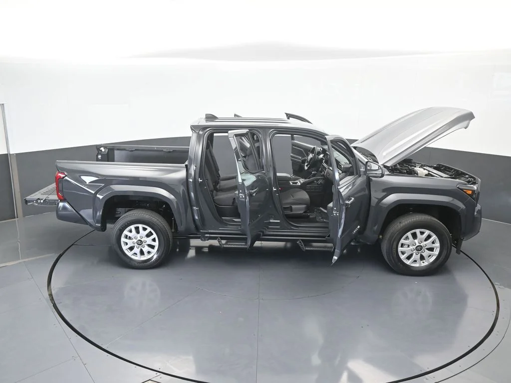Used 2024 Underground Toyota SR5 image 68