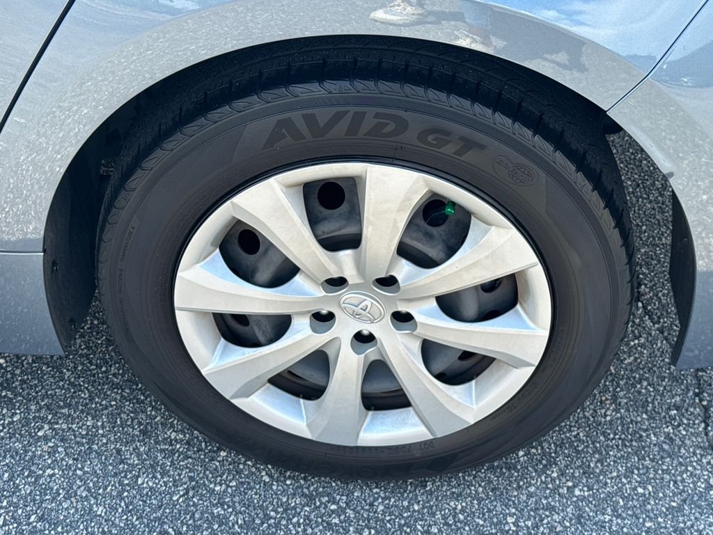 Used 2022 Gray Toyota LE image 19