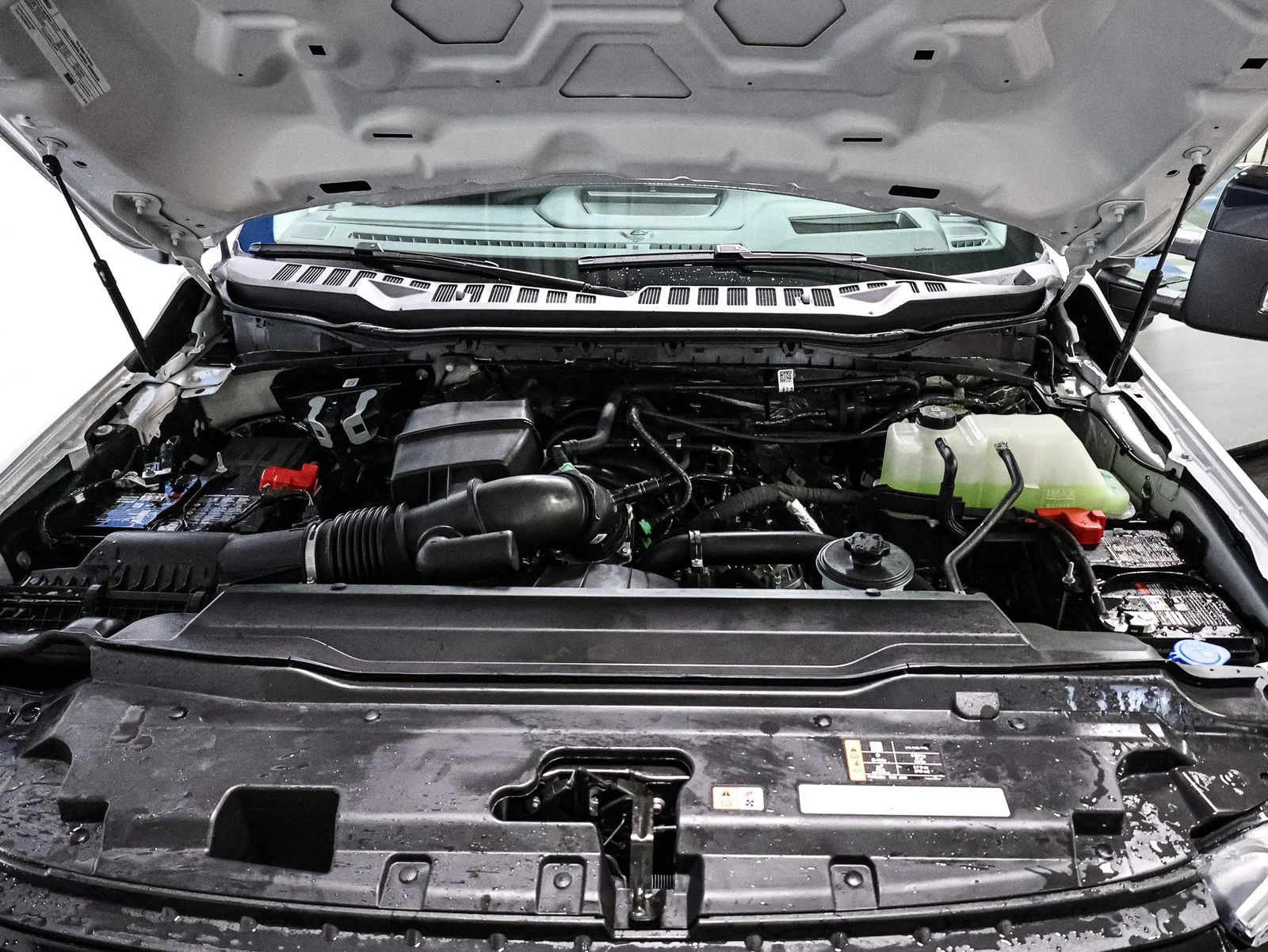 New 2026 Avalanche Ford F-350® Lariat® image 17