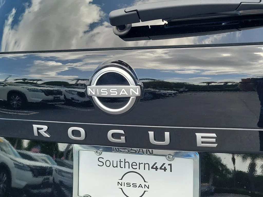 Certified Used 2025 Black Nissan S image 9