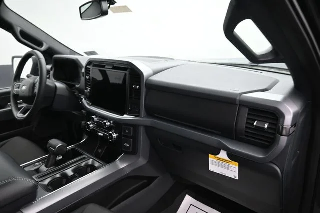 New 2026 Agate Black Metallic Ford XLT image 8